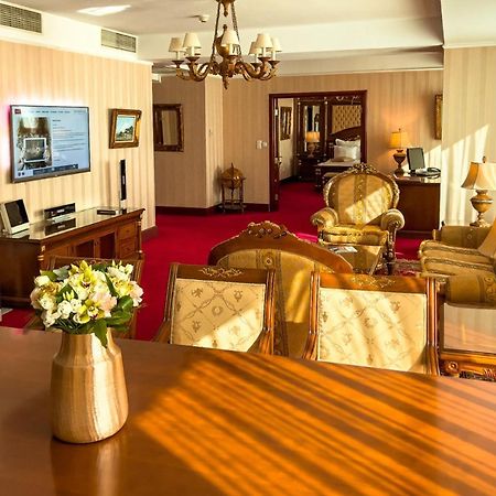 Hotel Hp Tower One Brasov Сэчеле Экстерьер фото