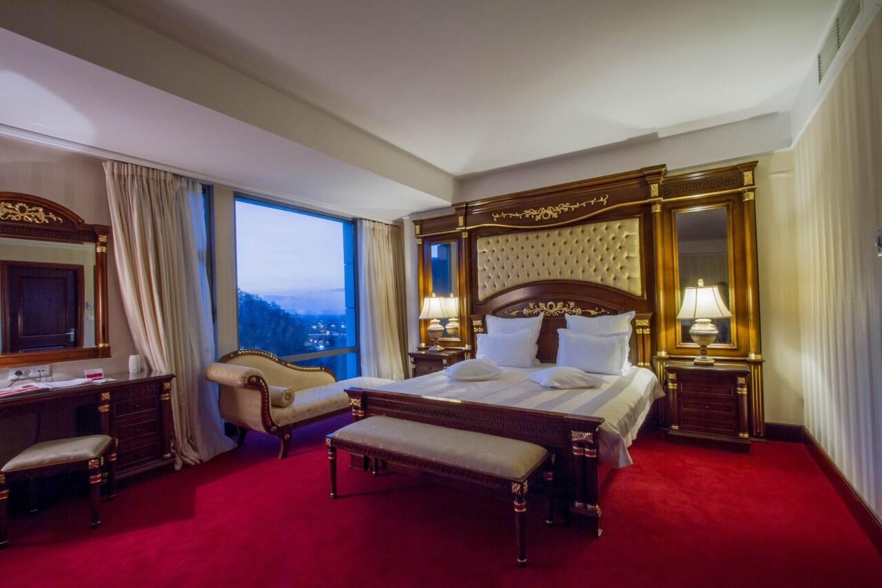 Hotel Hp Tower One Brasov Сэчеле Экстерьер фото