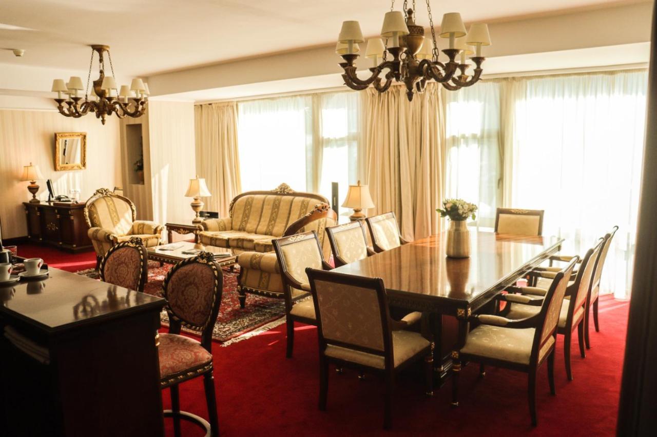 Hotel Hp Tower One Brasov Сэчеле Экстерьер фото